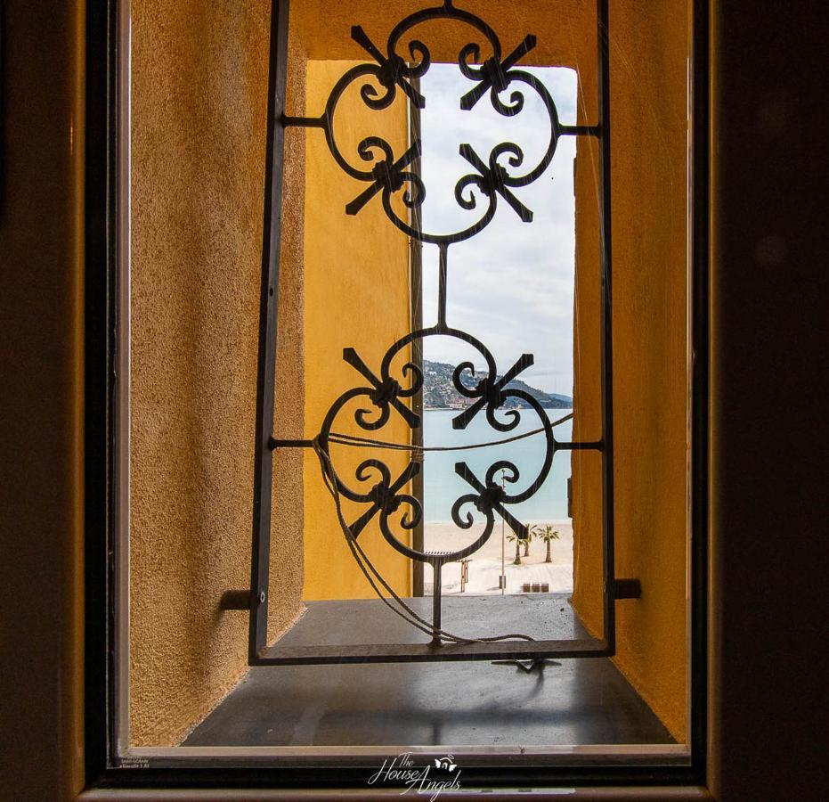 Vista Mare E Comfort In Centro Storico Мантон Екстер'єр фото